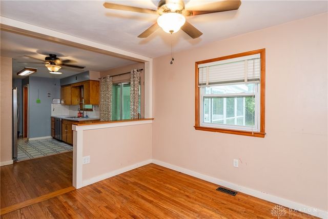 4 Frederick Place, Medway, OH 45341