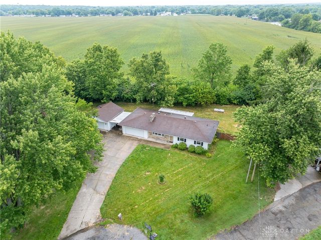 4 Frederick Place, Medway, OH 45341
