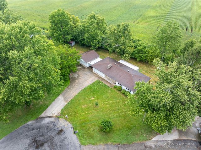 4 Frederick Place, Medway, OH 45341