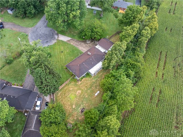 4 Frederick Place, Medway, OH 45341