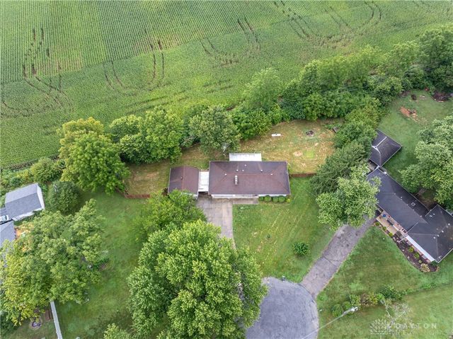 4 Frederick Place, Medway, OH 45341