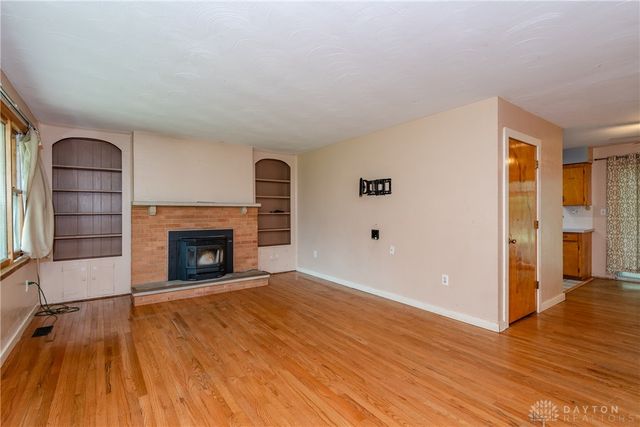 4 Frederick Place, Medway, OH 45341