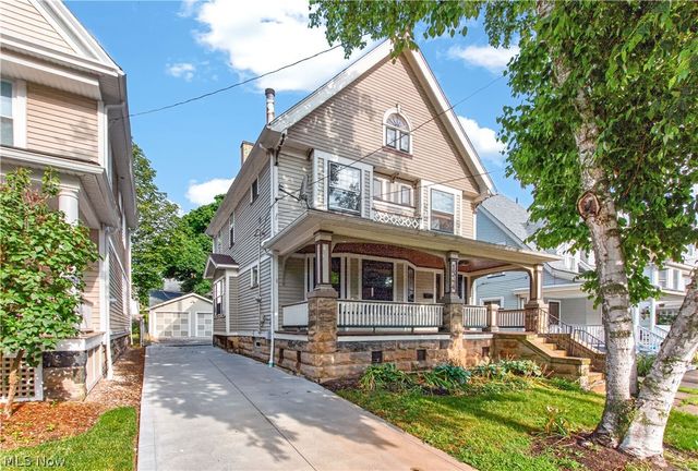 1344 Lakeland Avenue, Lakewood, OH 44107