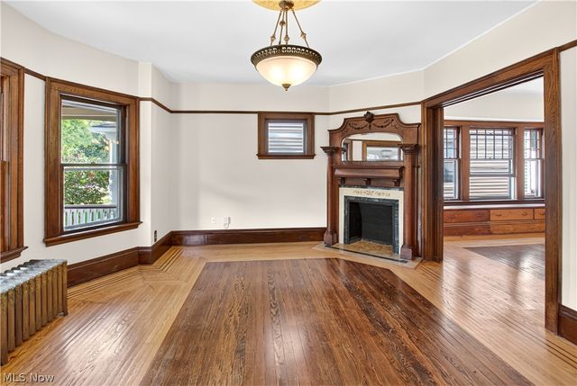 1344 Lakeland Avenue, Lakewood, OH 44107
