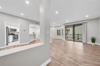 2559 Plaza Del Amo 215, Torrance, CA 90503