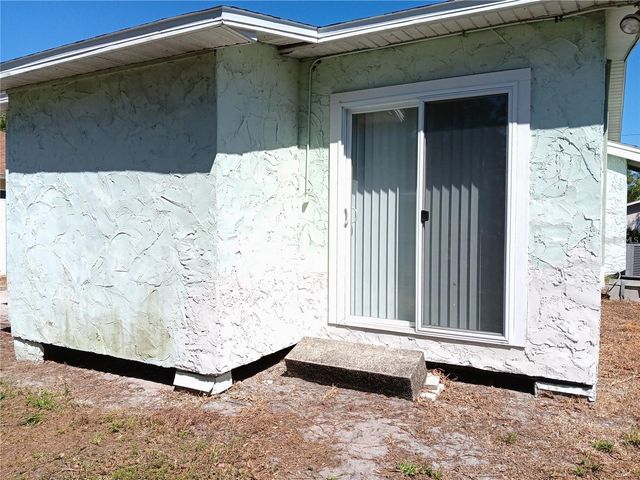 4840 19TH STREET N, St Petersburg, FL 33714