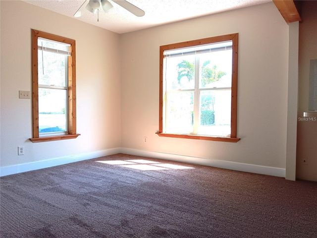 4840 19TH STREET N, St Petersburg, FL 33714
