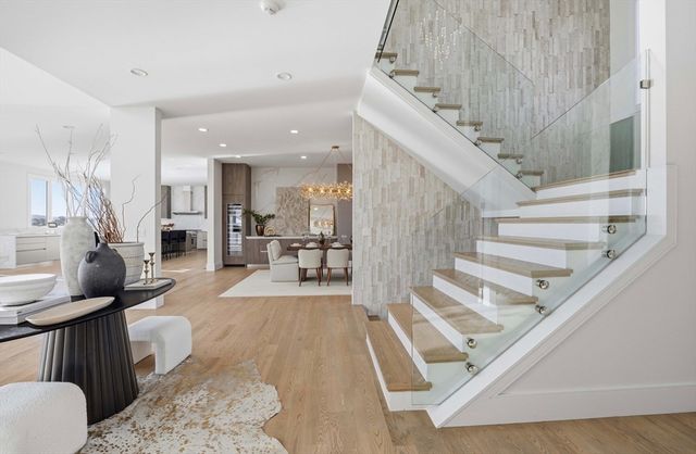 156 Crabtree, Quincy, MA 02171