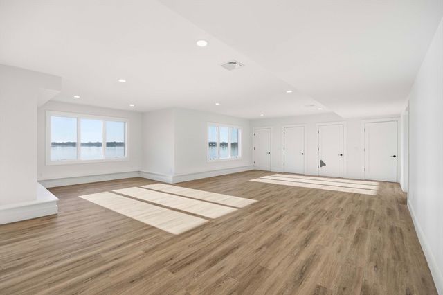 156 Crabtree, Quincy, MA 02171