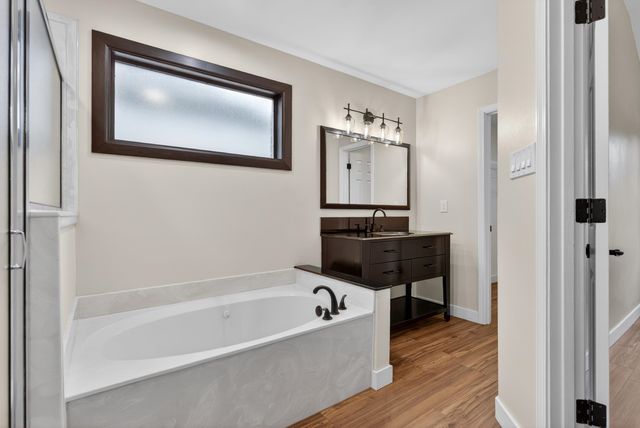 1107 W RED FERN CIR, Cordova, TN 38018