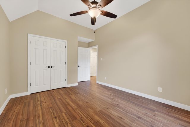 1107 W RED FERN CIR, Cordova, TN 38018