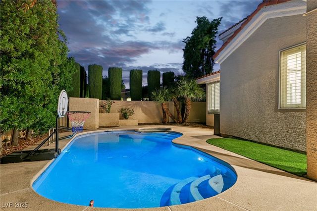 193 Webster Way, Henderson, NV 89074