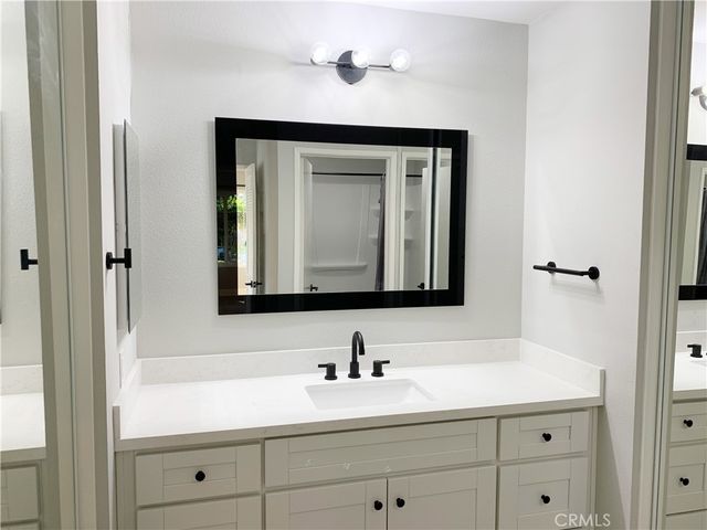 55 Streamwood, Irvine, CA 92620