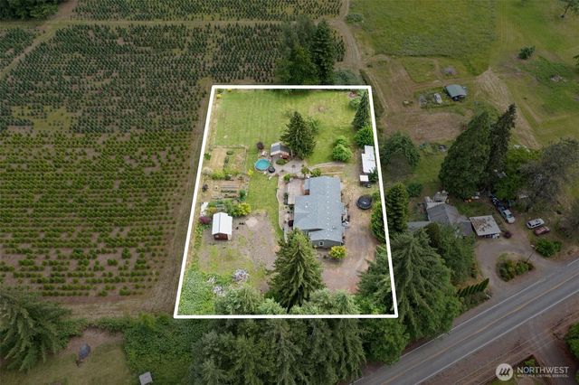 1583 State Route 122, Silver Creek, WA 98585