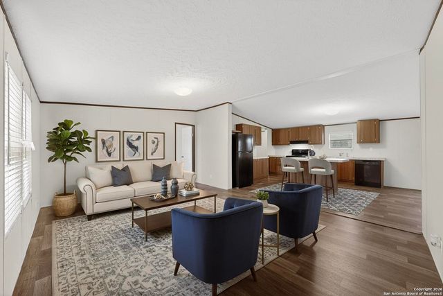 312 Maravillas, Pleasanton, TX 78064