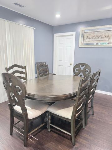 1401 Fairlane Drive, Valparaiso, IN 46383