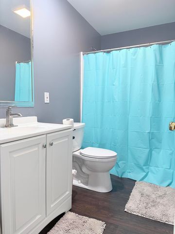 1401 Fairlane Drive, Valparaiso, IN 46383