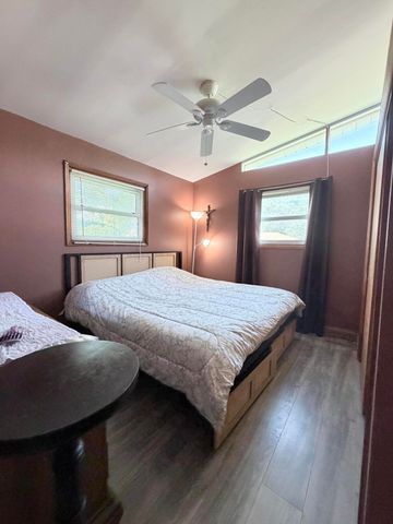 1401 Fairlane Drive, Valparaiso, IN 46383