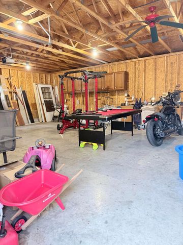 1401 Fairlane Drive, Valparaiso, IN 46383