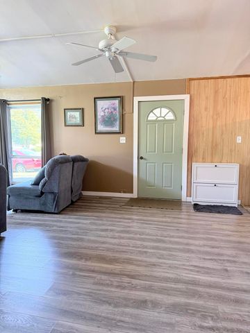 1401 Fairlane Drive, Valparaiso, IN 46383