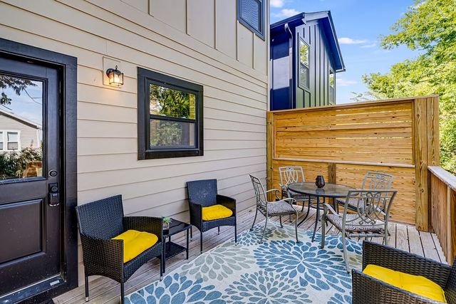 2307A Burns St, Nashville, TN 37216