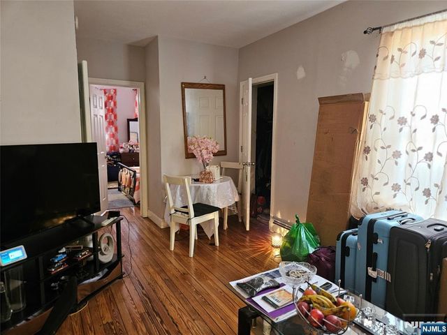 12 Wright Avenue, Jersey City, NJ 07306
