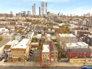 12 Wright Avenue, Jersey City, NJ 07306
