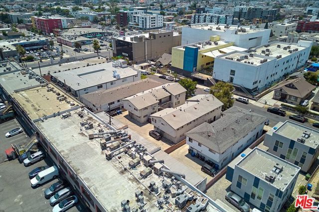 964 S New Hampshire Avenue, Los Angeles, CA 90006