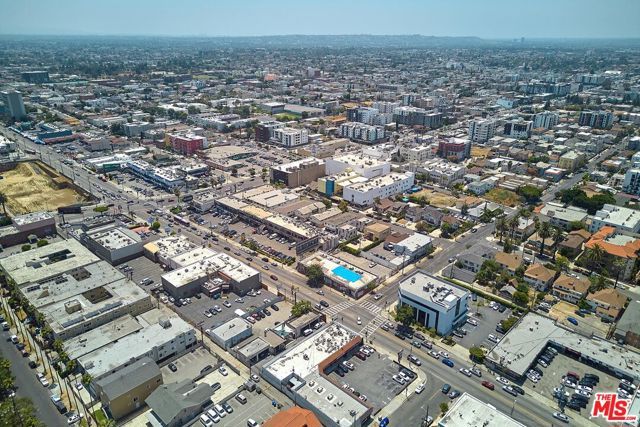 964 S New Hampshire Avenue, Los Angeles, CA 90006