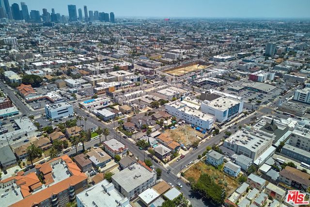 964 S New Hampshire Avenue, Los Angeles, CA 90006