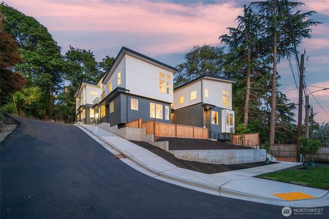 1804 28th Avenue S, Seattle, WA 98144