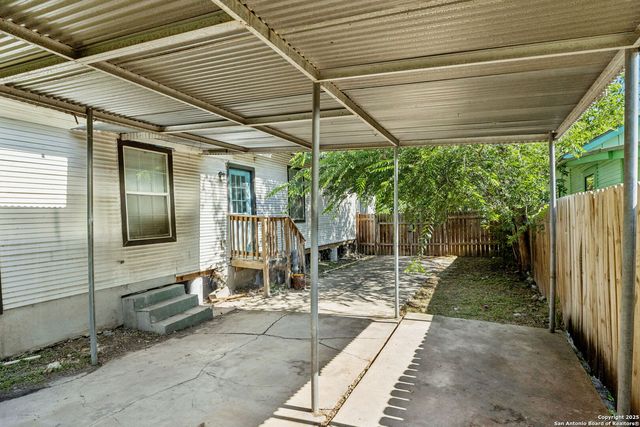 636 Kentucky, San Antonio, TX 78201
