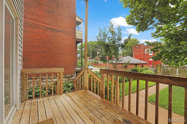 6525 Michigan Avenue, St Louis, MO 63111