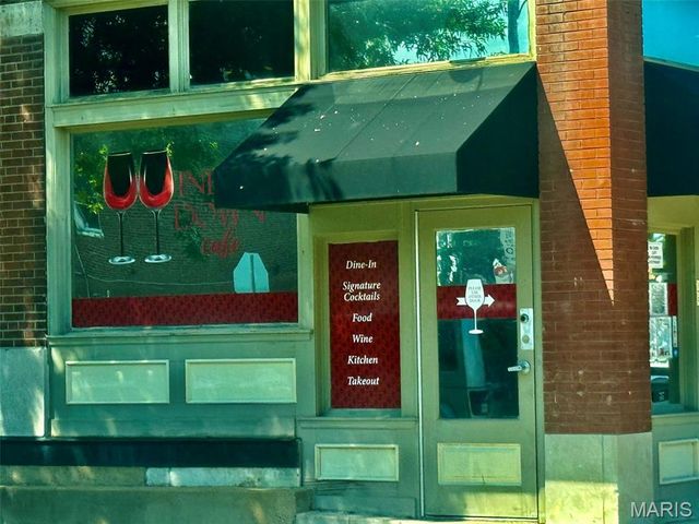 6525 Michigan Avenue, St Louis, MO 63111