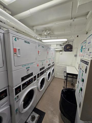 2835 Webb Avenue 2J, Bronx, NY 10468