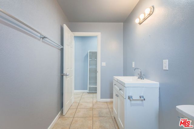 312 E 92nd Street, Los Angeles, CA 90003