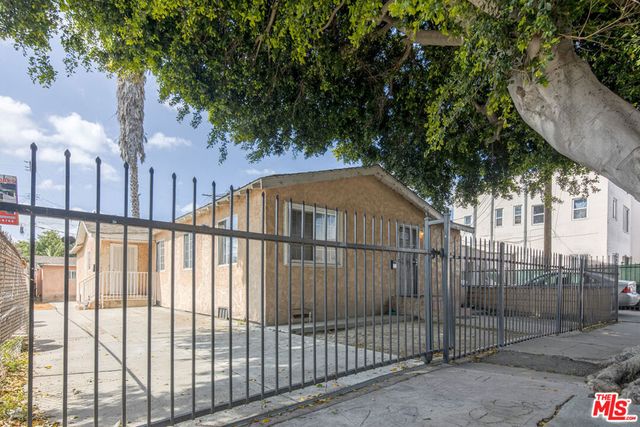 312 E 92nd Street, Los Angeles, CA 90003