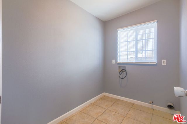 312 E 92nd Street, Los Angeles, CA 90003