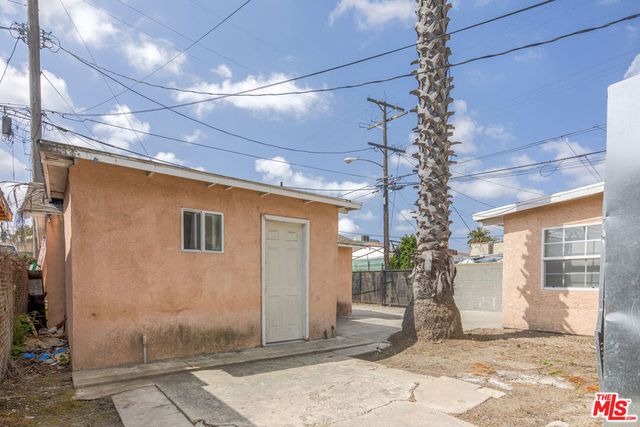 312 E 92nd Street, Los Angeles, CA 90003