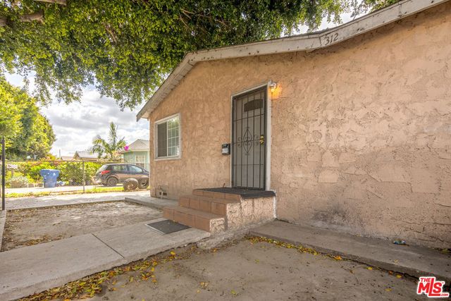 312 E 92nd Street, Los Angeles, CA 90003