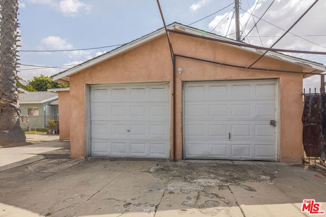 312 E 92nd Street, Los Angeles, CA 90003