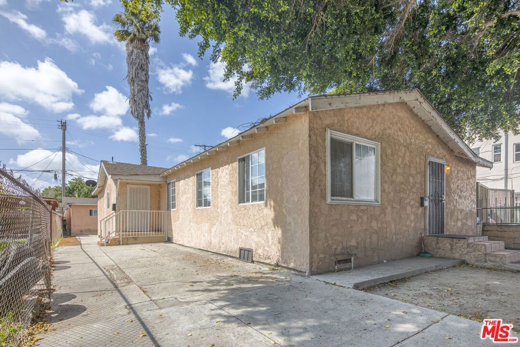 312 E 92nd Street, Los Angeles, CA 90003