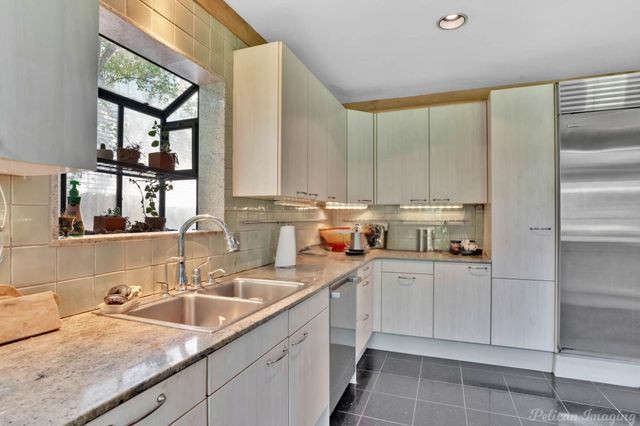 1025 Delaware Street, Shreveport, LA 71106