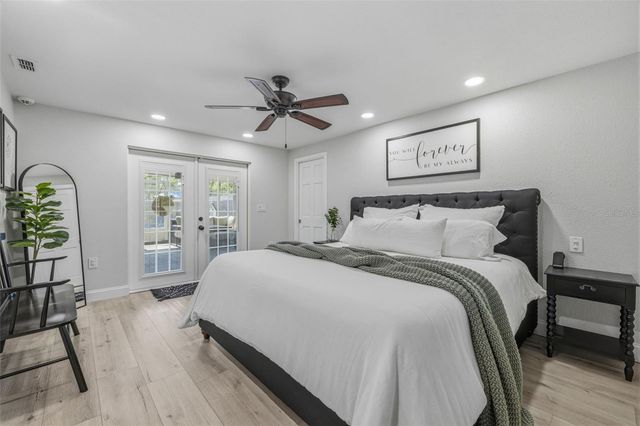 3044 55TH STREET N, St Petersburg, FL 33710