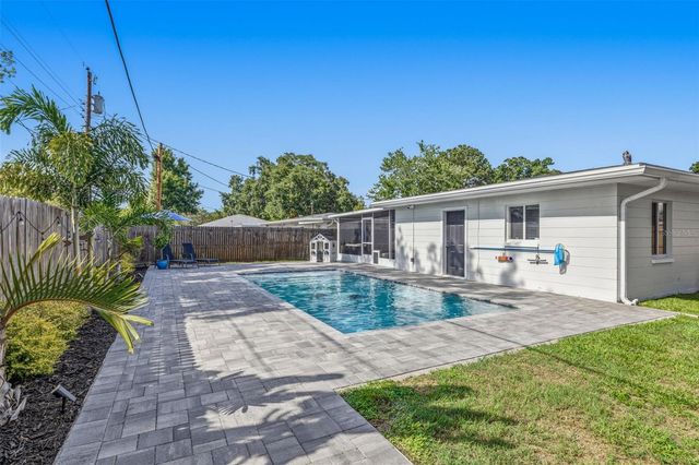 3044 55TH STREET N, St Petersburg, FL 33710