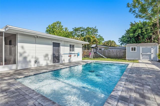 3044 55TH STREET N, St Petersburg, FL 33710