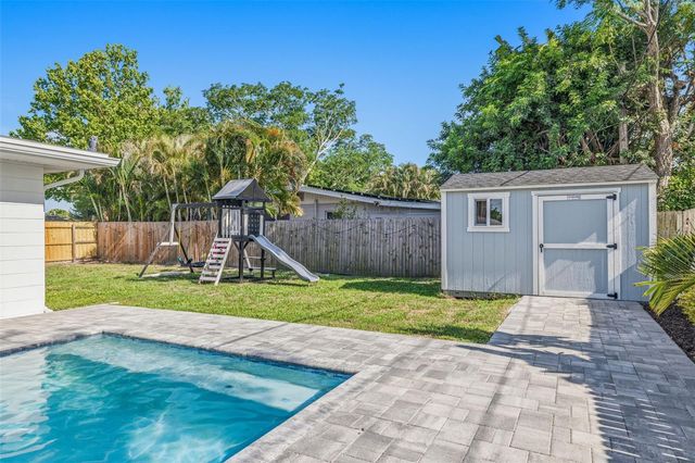 3044 55TH STREET N, St Petersburg, FL 33710