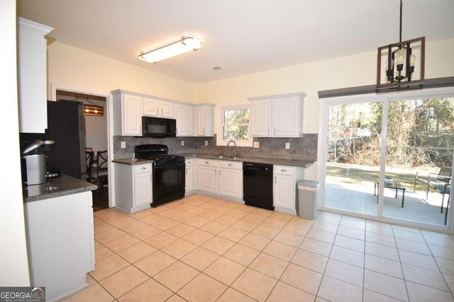 550 Swan Creek Court, Suwanee, GA 30024