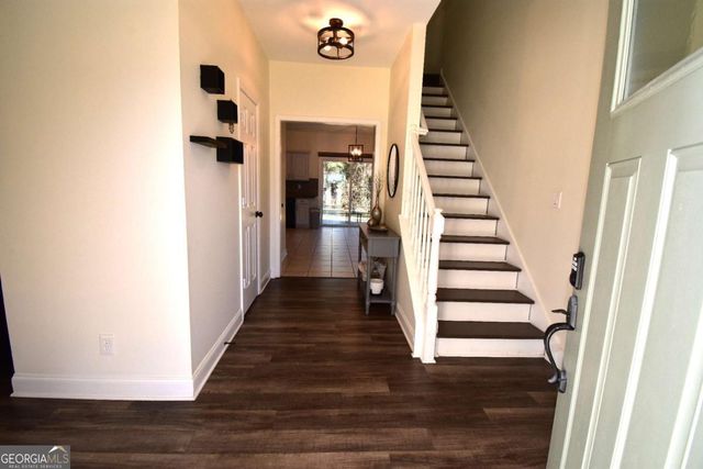 550 Swan Creek Court, Suwanee, GA 30024