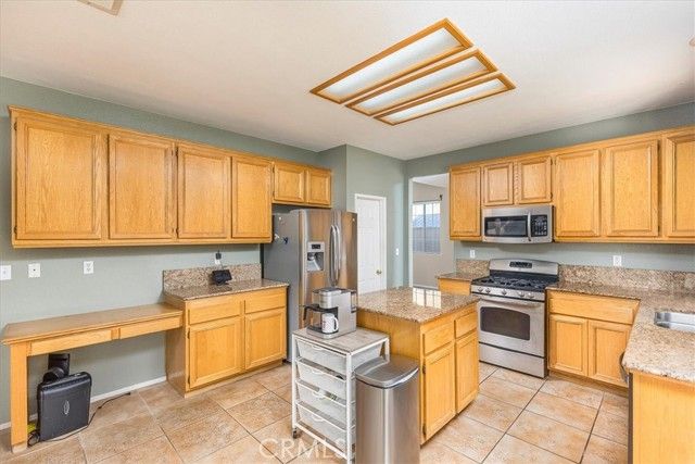 35604 Shadow, Winchester, CA 92596